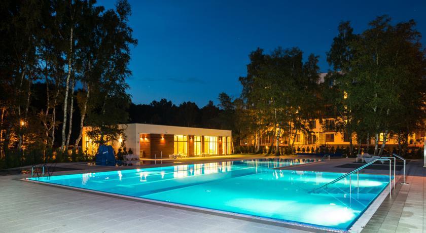 Apartment Z Basenem